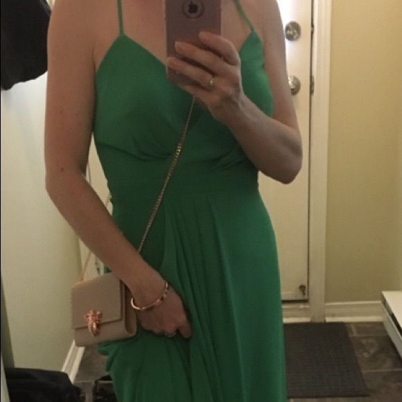 Doridorca Gown - Picture 3 of 8